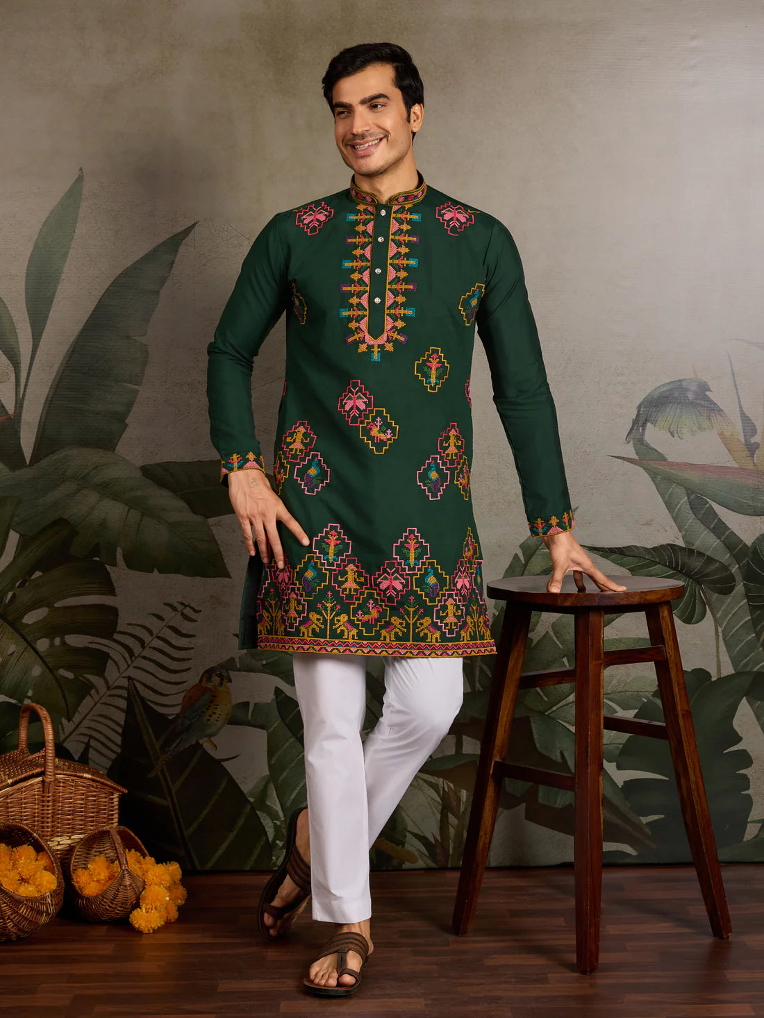 Elegant Dark Green Embroidered Kurta for Men – Traditional Festive Wear