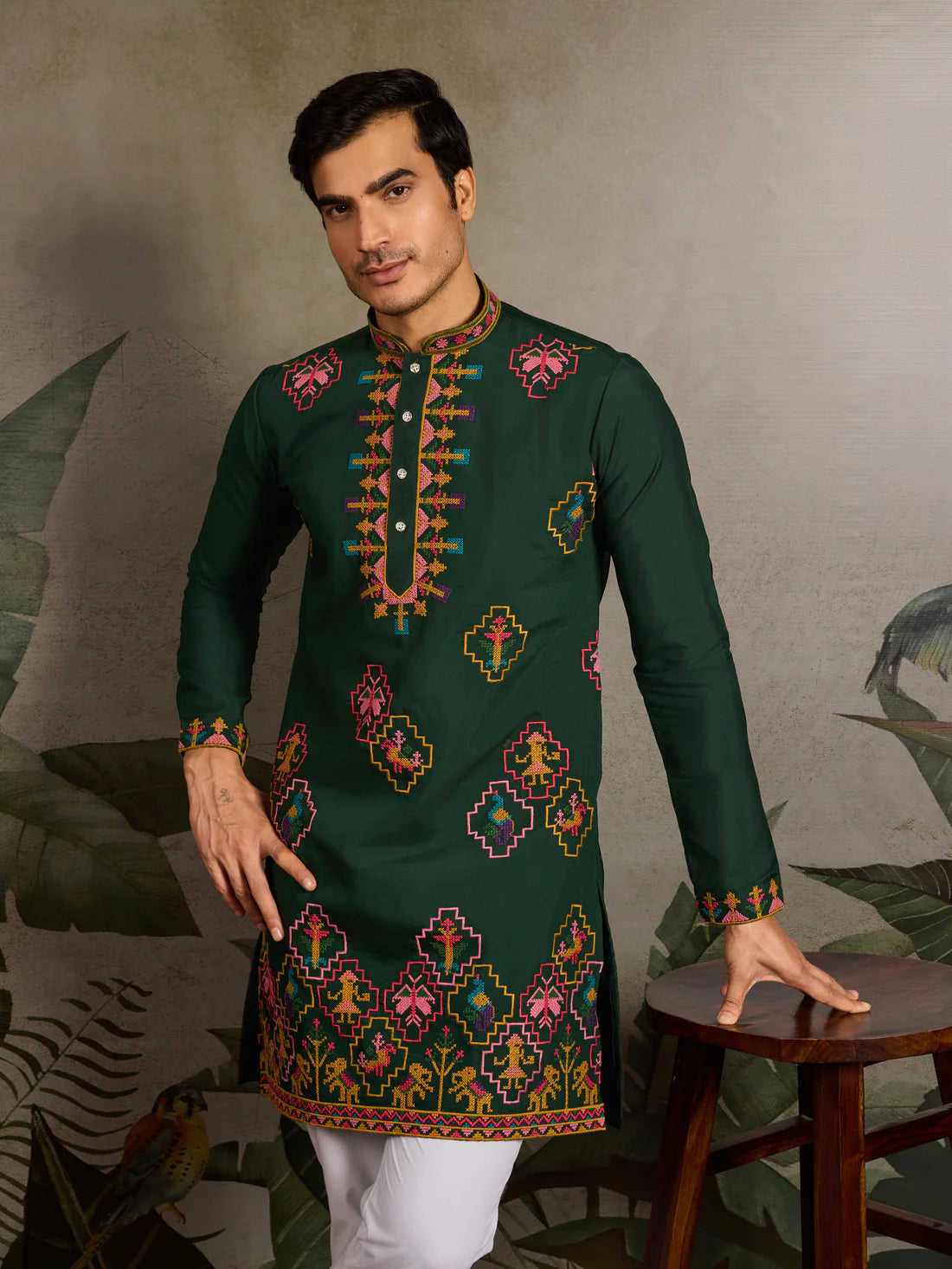 Elegant Dark Green Embroidered Kurta for Men – Traditional Festive Wear