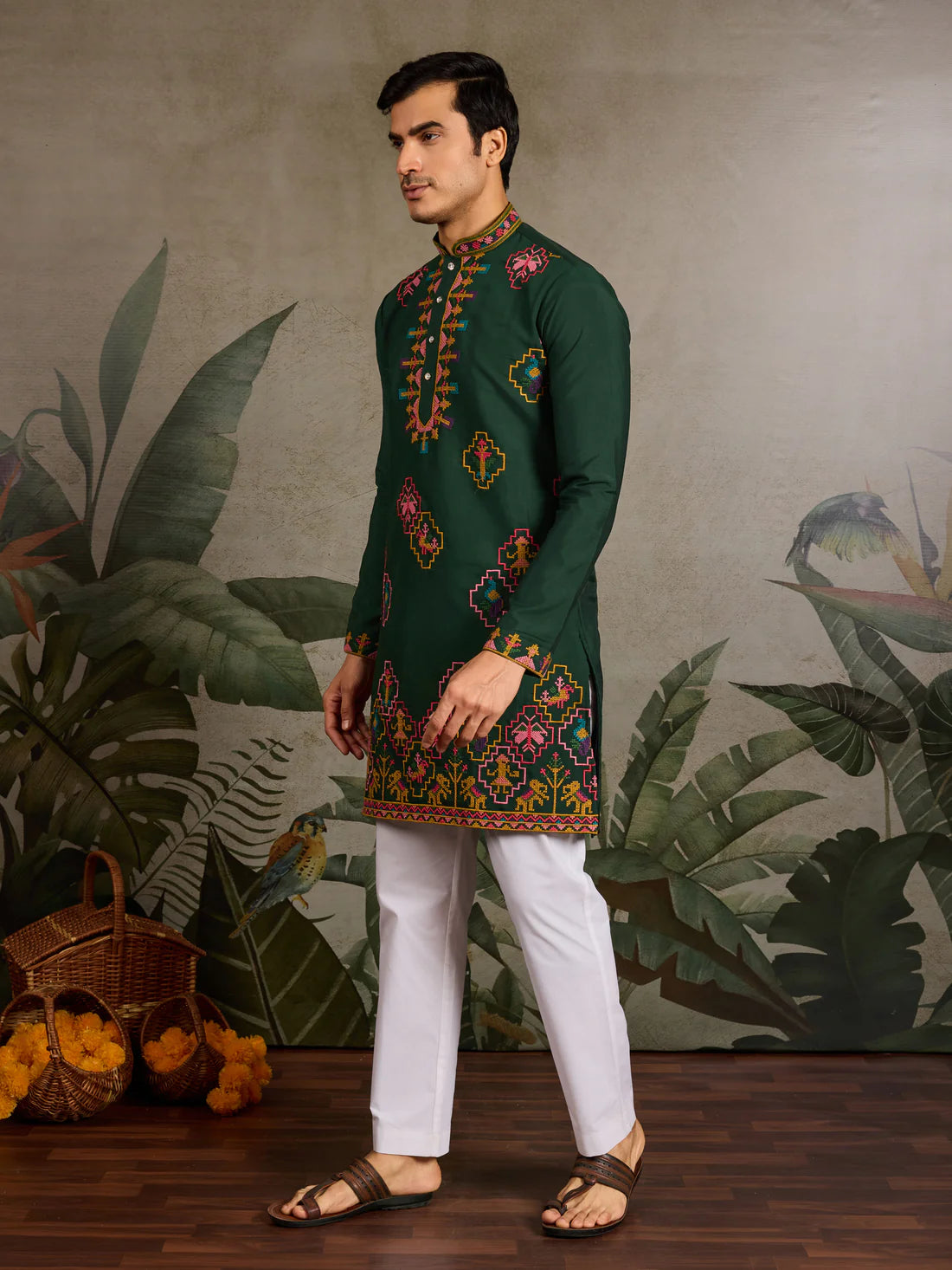 Elegant Dark Green Embroidered Kurta for Men – Traditional Festive Wear