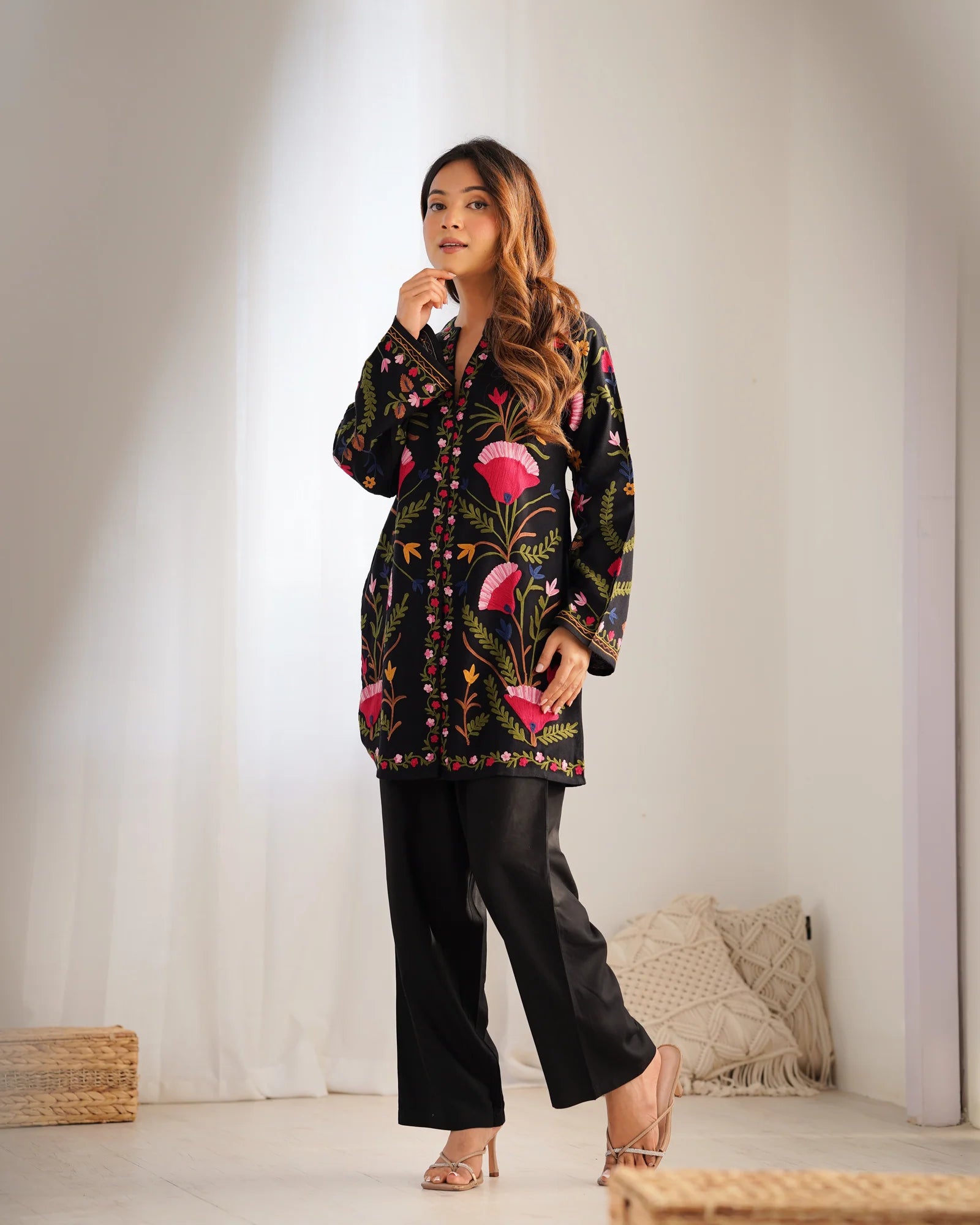 Kashmiri Aari Work Cotton Kurta Jacket – Black